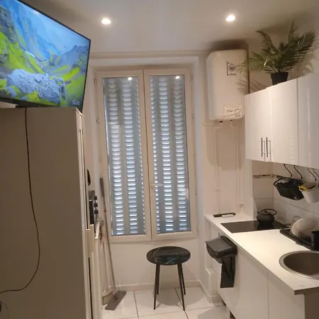 Lägenhet Proche Centre Et Metro Paris