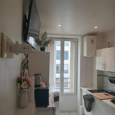 شقة Proche Centre Et Metro باريس